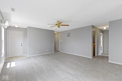 3423 Summer Breeze Circle Indianapolis IN 46239