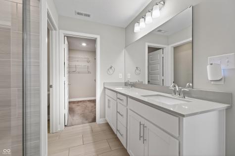 8188 Bostic Court Fishers IN 46038