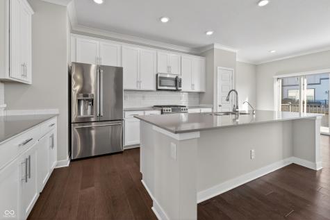 8188 Bostic Court Fishers IN 46038