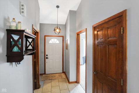 6842 Sextant Drive Indianapolis IN 46260