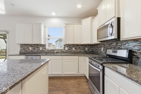12684 Castle Pine Drive Noblesville IN 46060