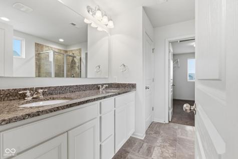 12684 Castle Pine Drive Noblesville IN 46060