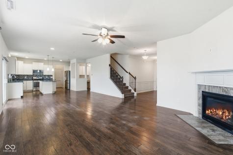 12684 Castle Pine Drive Noblesville IN 46060