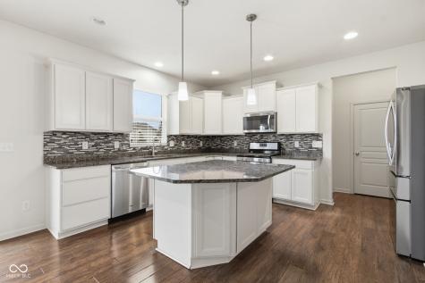 12684 Castle Pine Drive Noblesville IN 46060