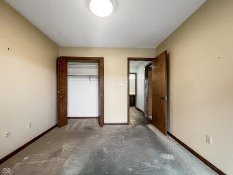 3830 Peppertree Lane Columbus IN 47203