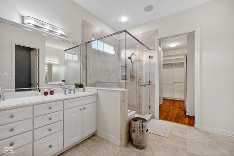 2123 Renegade Court Carmel IN 46032