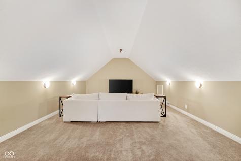 2123 Renegade Court Carmel IN 46032