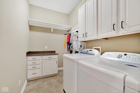 2123 Renegade Court Carmel IN 46032