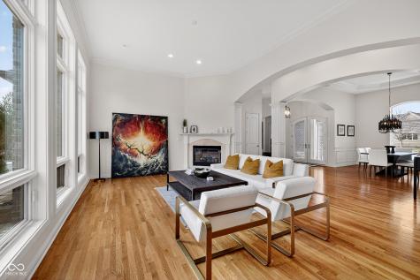 2123 Renegade Court Carmel IN 46032
