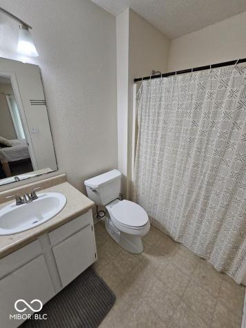 3942 Village Trace Boulevard Indianapolis IN 46254