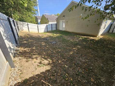 3942 Village Trace Boulevard Indianapolis IN 46254
