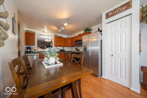 2510 Swan Sea Drive Indianapolis IN 46239