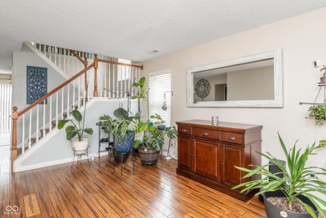 5752 Glass Chimney Lane Indianapolis IN 46235