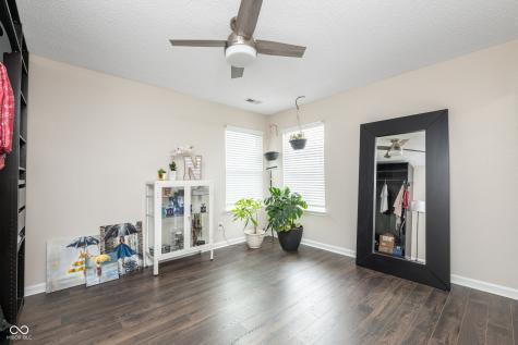 5752 Glass Chimney Lane Indianapolis IN 46235