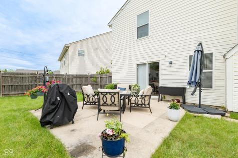 5752 Glass Chimney Lane Indianapolis IN 46235