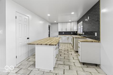 3141 W 33rd Street Indianapolis IN 46222