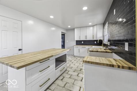3141 W 33rd Street Indianapolis IN 46222