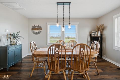 8184 S 500 Road W Edinburgh IN 46124