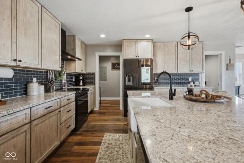 8184 S 500 Road W Edinburgh IN 46124