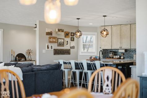 8184 S 500 Road W Edinburgh IN 46124