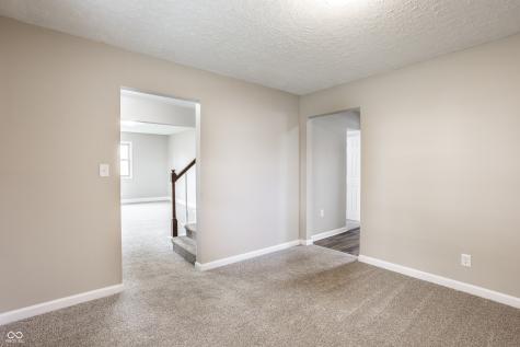 8131 Sycamore Springs Trail Indianapolis IN 46239