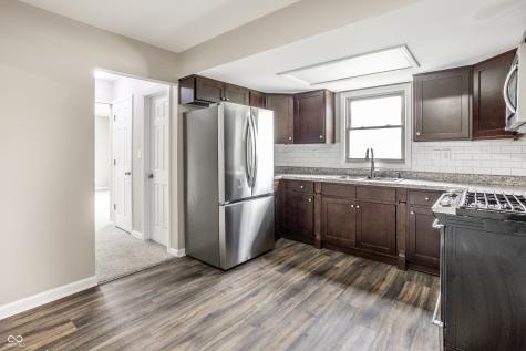 8131 Sycamore Springs Trail Indianapolis IN 46239