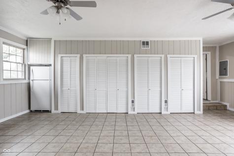 8131 Sycamore Springs Trail Indianapolis IN 46239