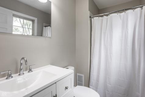 8131 Sycamore Springs Trail Indianapolis IN 46239