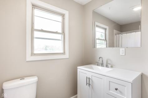 8131 Sycamore Springs Trail Indianapolis IN 46239