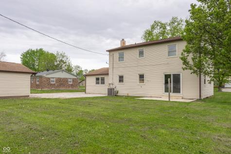 8131 Sycamore Springs Trail Indianapolis IN 46239