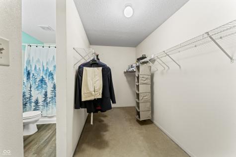 6911 Woodland Heights Drive Avon IN 46123