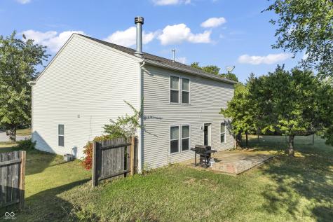 6911 Woodland Heights Drive Avon IN 46123
