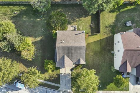 6911 Woodland Heights Drive Avon IN 46123