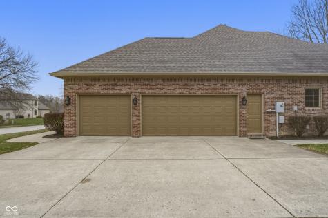 7567 Meadow Violet Court Avon IN 46123