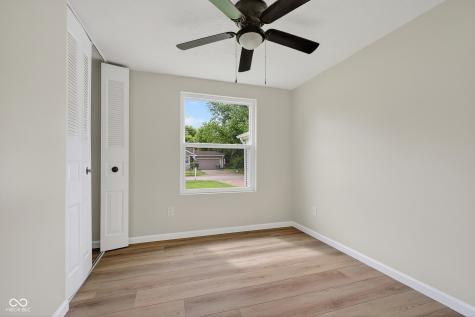 821 Coolee Lane Indianapolis IN 46229