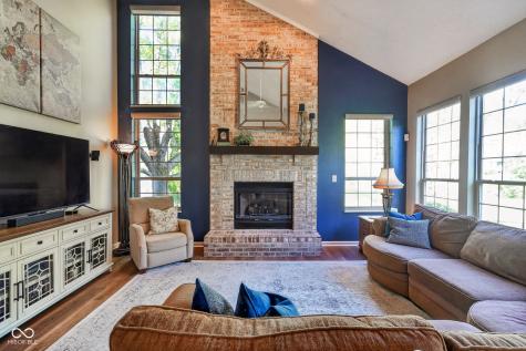 10928 Echo Grove Circle Indianapolis IN 46236
