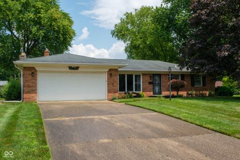 7422 Glenfair Court Indianapolis IN 46214
