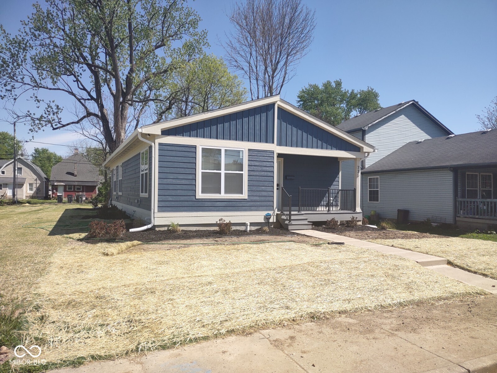 736 Edgemont Avenue Indianapolis IN 46208