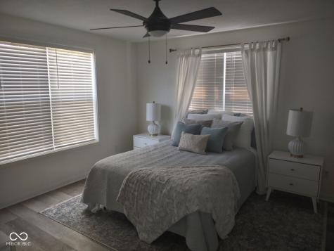 736 Edgemont Avenue Indianapolis IN 46208