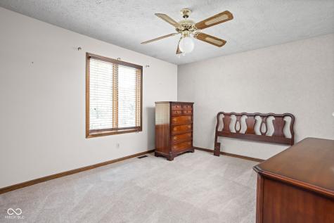 3818 S Creekside Drive New Palestine IN 46163