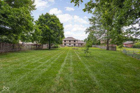 3818 S Creekside Drive New Palestine IN 46163