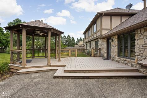 3818 S Creekside Drive New Palestine IN 46163