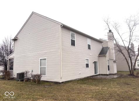 8323 Bravestone Way Indianapolis IN 46239