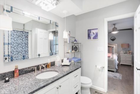 715 Queenswood Drive Indianapolis IN 46217