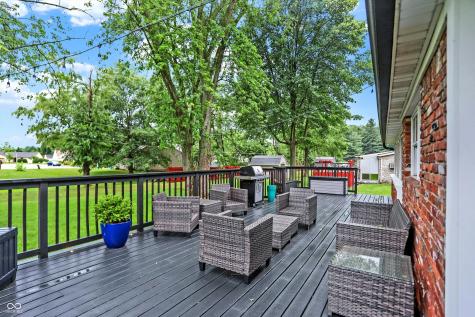 715 Queenswood Drive Indianapolis IN 46217