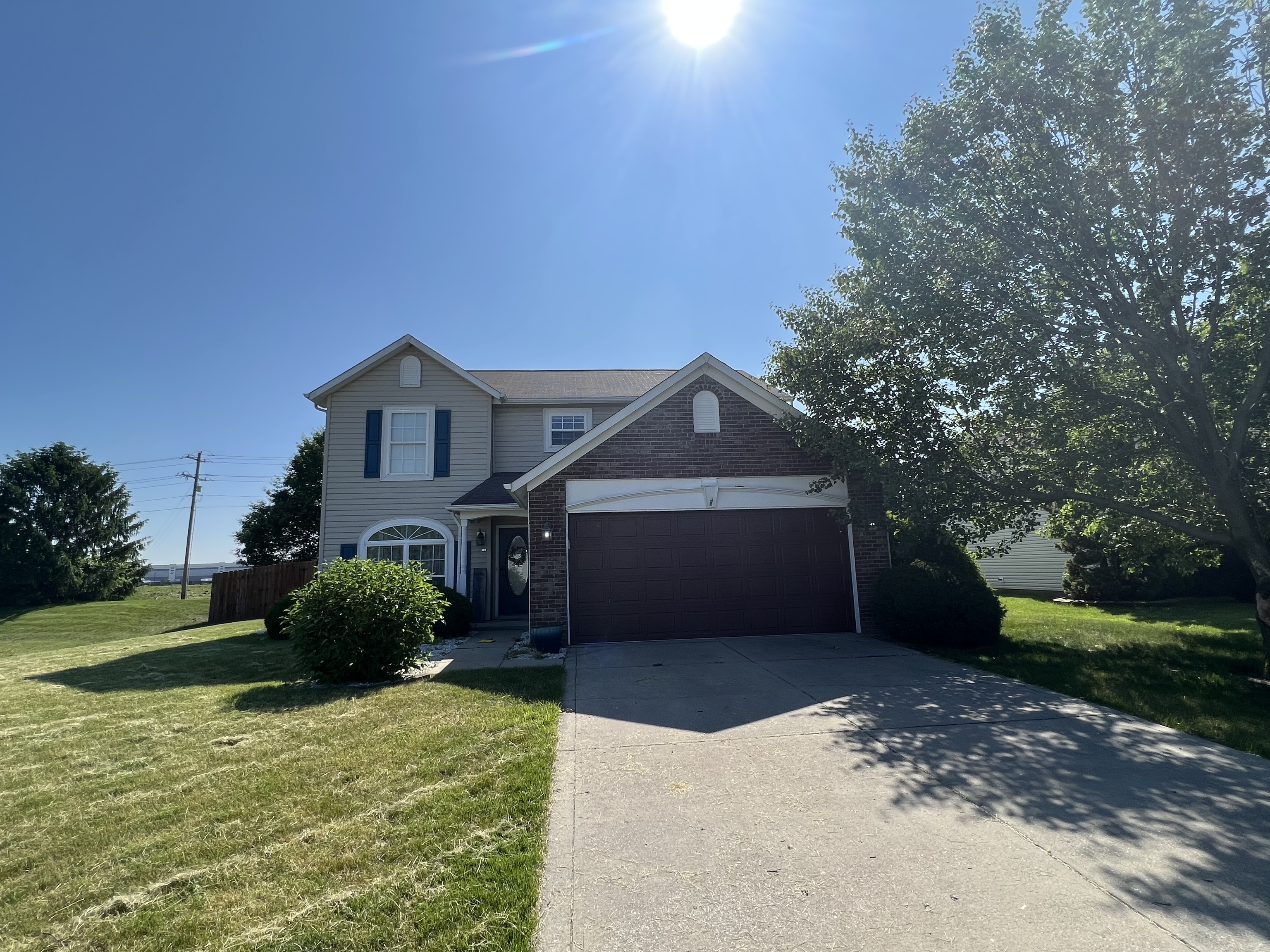 471 Longview Bend Brownsburg IN 46112