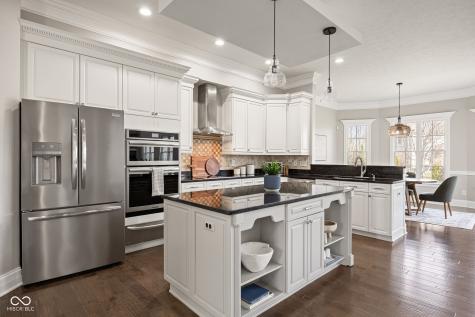 1870 Blore Heath Carmel IN 46032