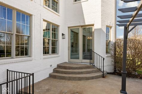 1870 Blore Heath Carmel IN 46032
