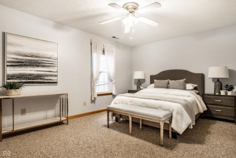 516 Cresthaven Drive Indianapolis IN 46217