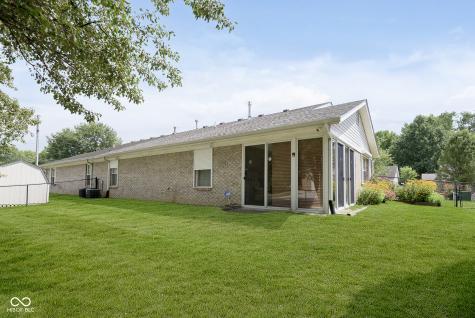 516 Cresthaven Drive Indianapolis IN 46217